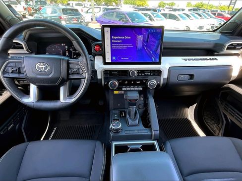 Used 2024 Toyota Tacoma TRD Off-Road image 7
