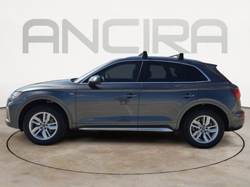 Used 2023 Audi Q5 2.0T Premium w/ Convenience Package AWD/4WD image 7