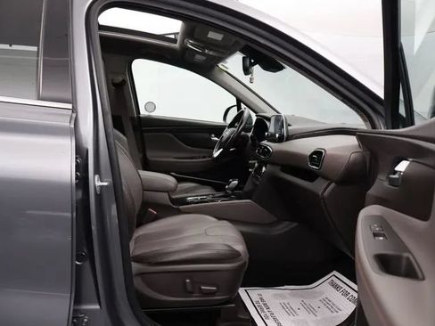 Used 2019 Hyundai Santa Fe AWD image 17