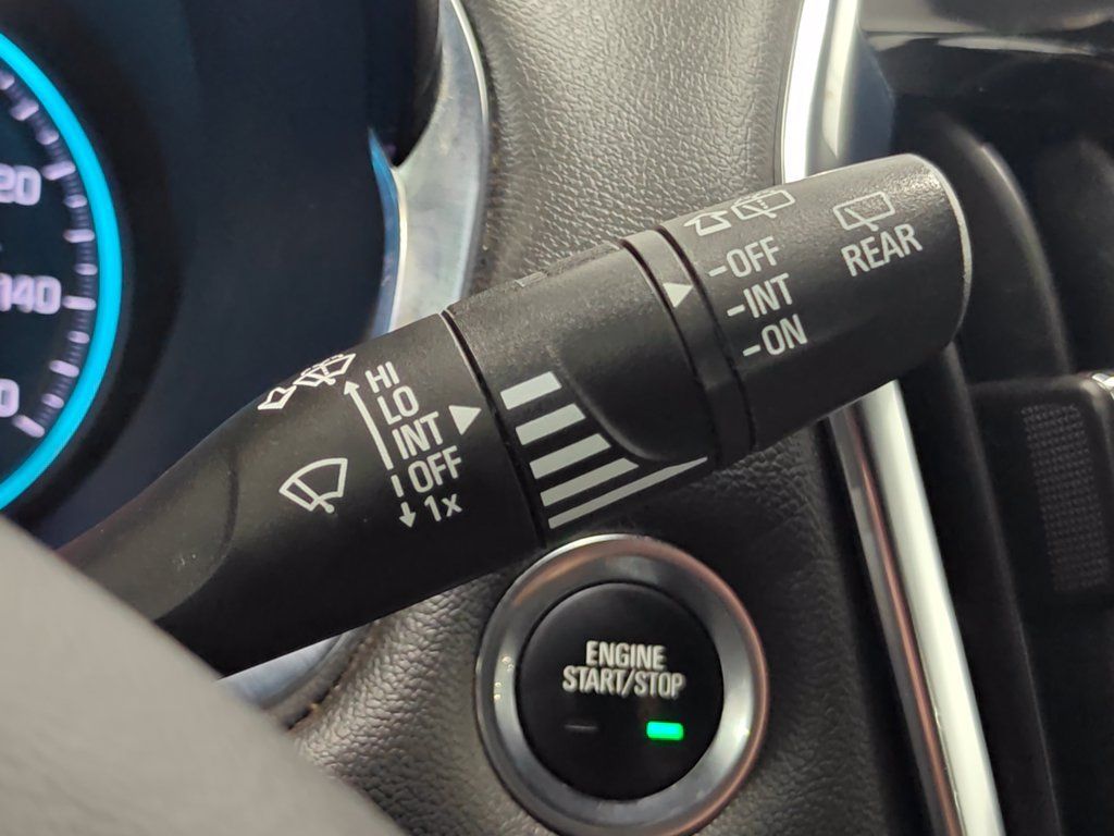 Used 2022 Chevrolet Traverse LT AWD/4WD image 53