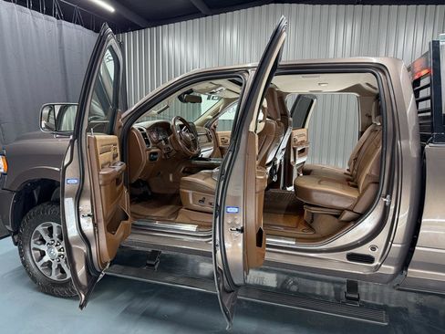 Used 2019 RAM 2500 Limited AWD/4WD image 16
