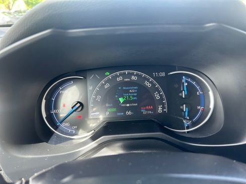 Used 2025 Toyota RAV4 LE image 14