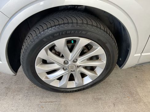 Used 2017 Buick Envision Premium image 10