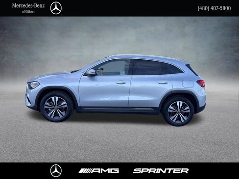 Certified 2025 Mercedes-Benz GLA 250 w/ Exclusive Package image 2