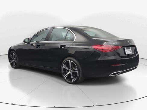 Used 2025 Mercedes-Benz C 300 Sedan image 6