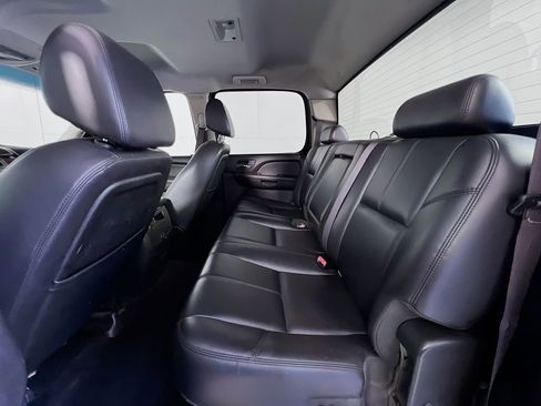 Used 2009 Chevrolet Silverado 1500 LTZ w/ Skid Plate Package image 13