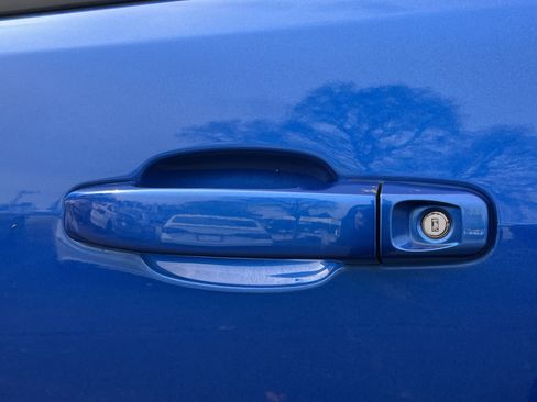 Used 2019 Chevrolet Colorado ZR2 image 32