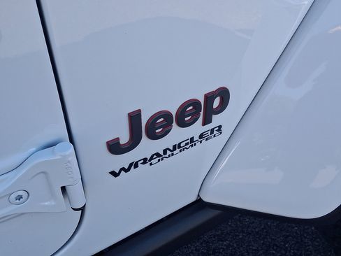 Used 2021 Jeep Wrangler Unlimited Rubicon image 15