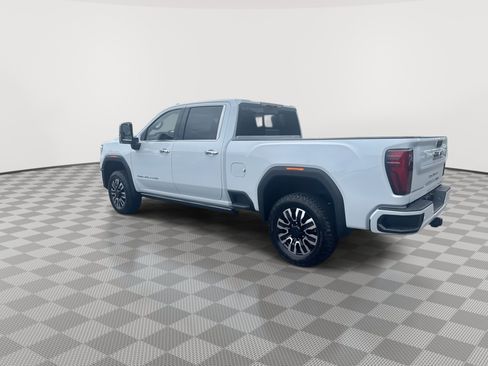 New 2026 GMC Sierra 2500 Denali Ultimate AWD/4WD image 6
