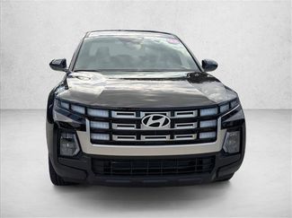 Used 2025 Hyundai Santa Cruz SE video 2