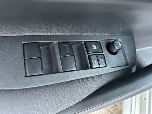 Used 2025 Toyota Corolla LE image 16