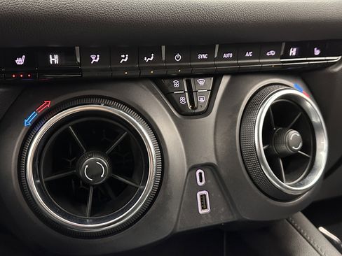 Used 2022 Chevrolet Blazer LT w/ Redline Edition image 15