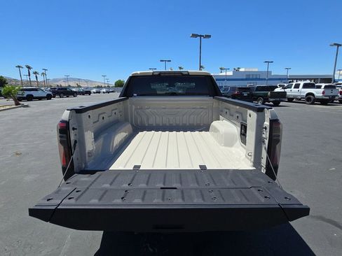 Used 2026 GMC Sierra EV Elevation AWD/4WD image 24