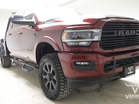 Used 2022 RAM 2500 Laramie w/ Night Edition AWD/4WD image 7