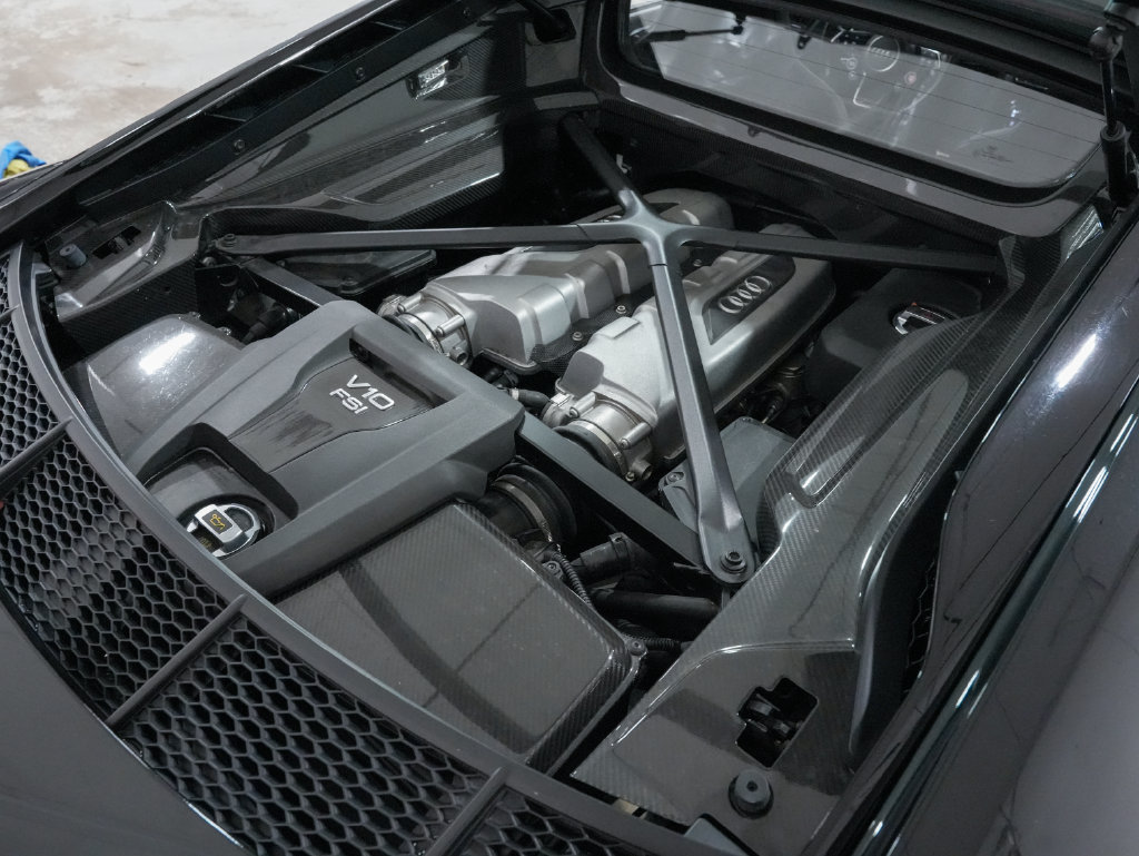Used 2017 Audi R8 V10 plus AWD/4WD image 36