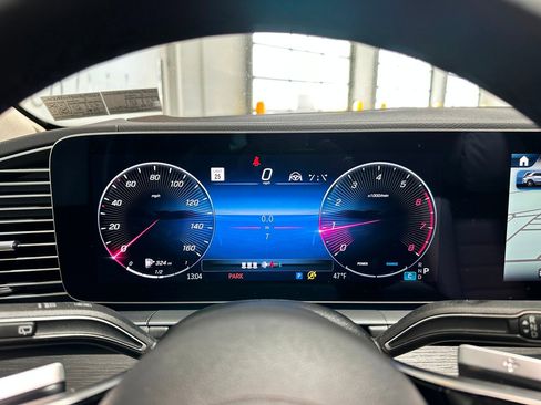 New 2026 Mercedes-Benz GLE 350 4MATIC image 9