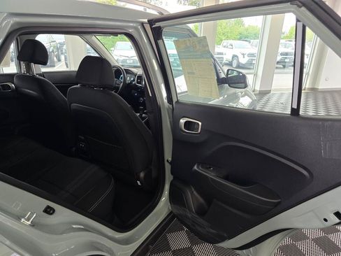 New 2026 Hyundai Venue SEL FWD image 35