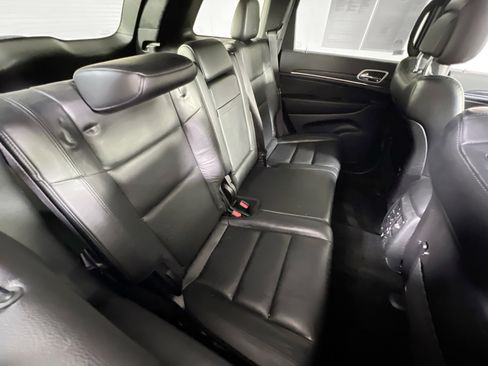 Used 2022 Jeep Grand Cherokee Limited image 24