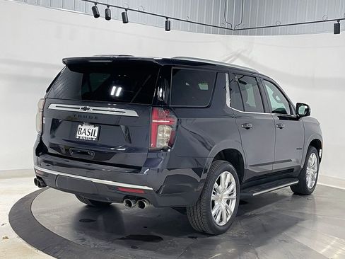 Used 2023 Chevrolet Tahoe High Country AWD/4WD image 5