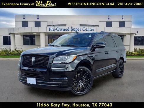 Certified 2024 Lincoln Navigator Reserve AWD/4WD image 1