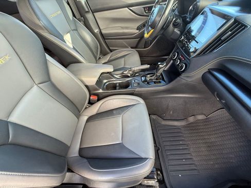 Used 2021 Subaru Crosstrek 2.5i Sport w/ Moonroof Package image 35