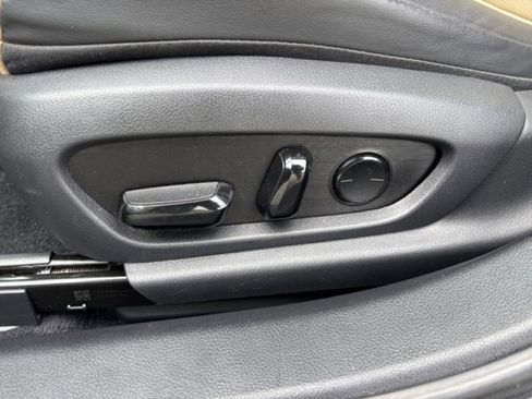 Used 2019 Lexus ES 350 image 11