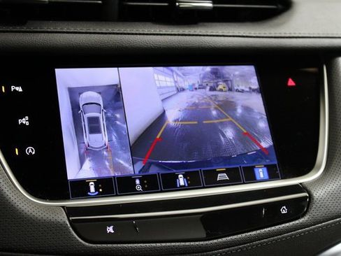 Certified 2025 Cadillac XT5 Sportv w/ Technology Package image 16