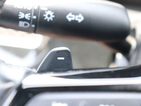 Used 2025 Honda Civic Sport image 22