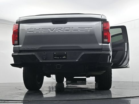 Used 2024 Chevrolet Colorado Z71 w/ Z71 Convenience Package 2 AWD/4WD image 30