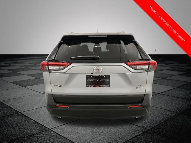 Certified 2025 Toyota RAV4 LE AWD/4WD image 5