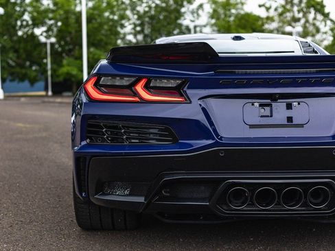 New 2025 Chevrolet Corvette Z06 image 18