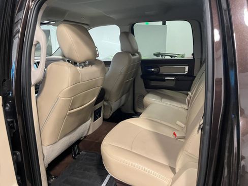 Used 2017 RAM 2500 Laramie image 27