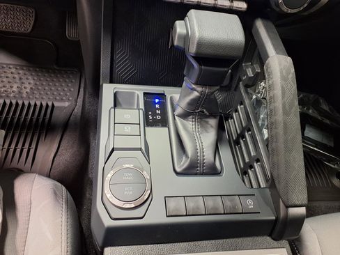 New 2026 Toyota Tacoma SR5 RWD image 17