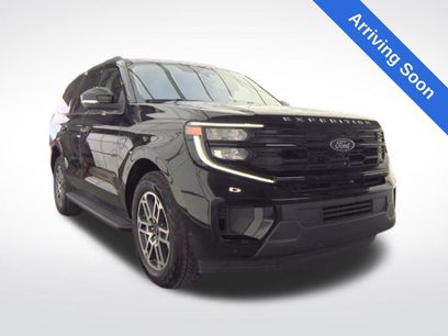 Used 2025 Ford Expedition Active