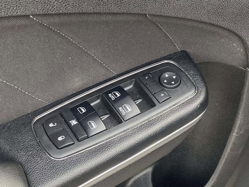 Used 2018 Dodge Charger SXT Plus image 15