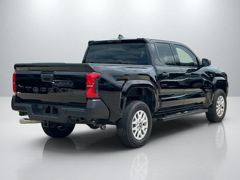 Used 2025 Toyota Tacoma SR RWD image 5