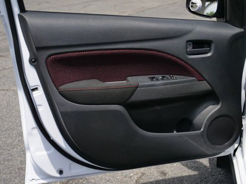 Used 2024 Mitsubishi Mirage FWD image 27