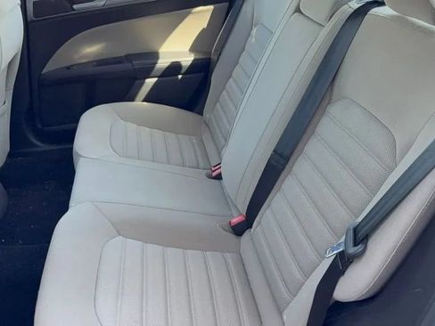 Used 2017 Ford Fusion S FWD image 15