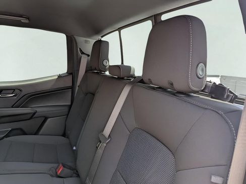 New 2026 GMC Canyon Elevation w/ Convenience Package image 14