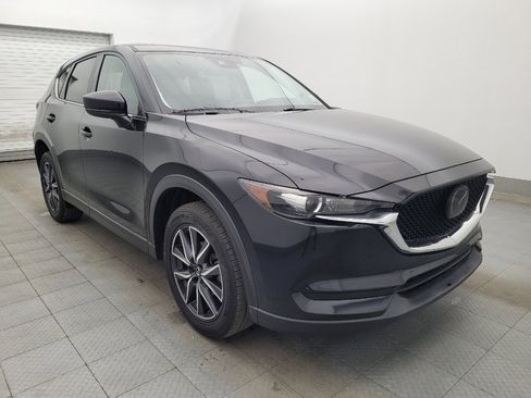Used 2018 MAZDA CX-5 Touring w/ Preferred Equipment Package FWD image 13