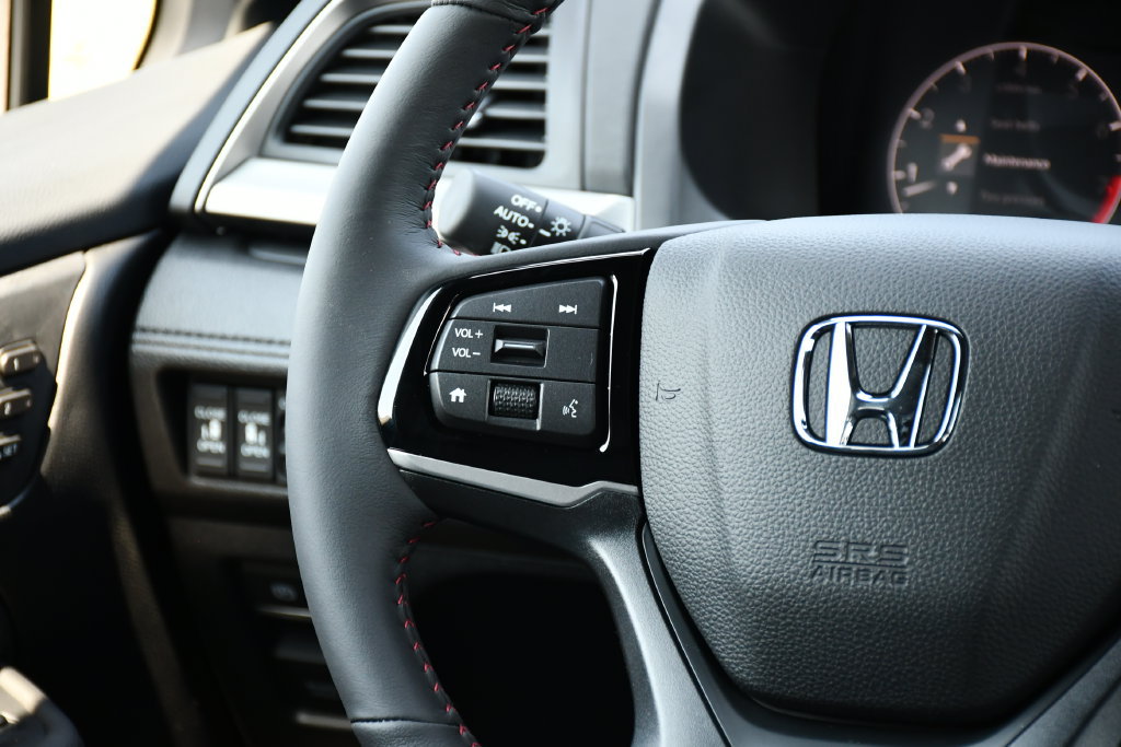 New 2026 Honda Odyssey Sport-L image 23
