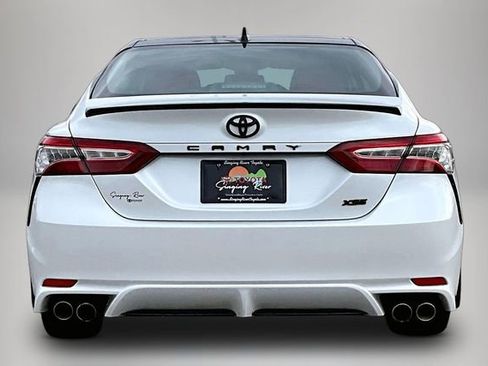 Used 2020 Toyota Camry XSE image 6