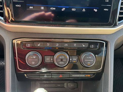 Used 2021 Volkswagen Atlas Cross Sport SEL Premium AWD/4WD image 30