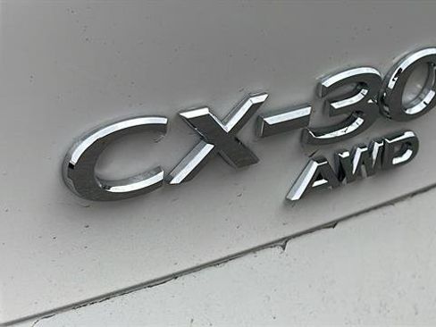 Certified 2025 MAZDA CX-30 AWD 2.5 S image 8