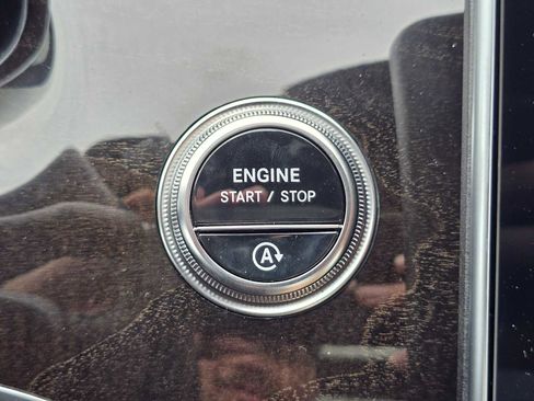 New 2026 Mercedes-Benz C 300 4MATIC Sedan image 33