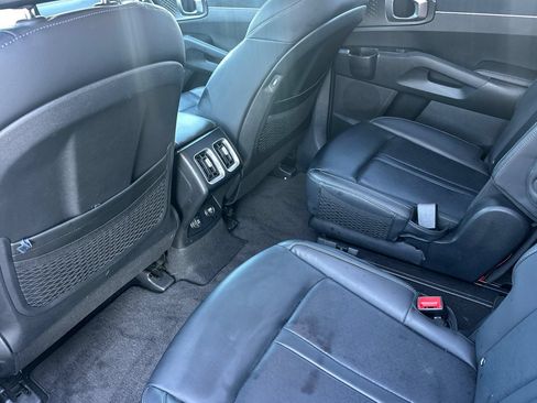 Used 2023 Kia Sorento EX FWD image 14