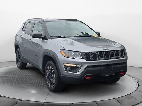 Used 2019 Jeep Compass Trailhawk AWD/4WD image 7