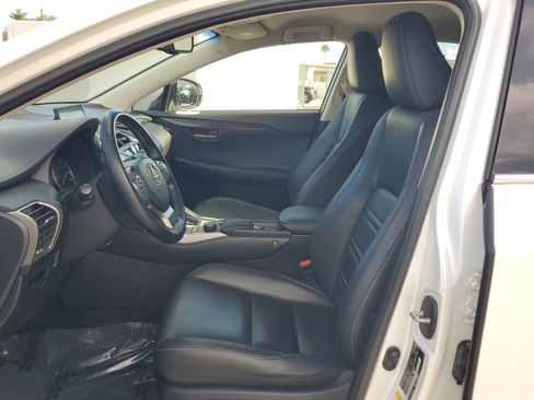 Used 2017 Lexus NX 200t FWD image 10