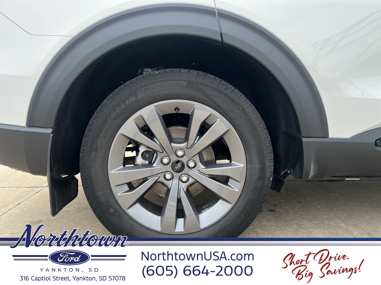 Used 2026 Ford Explorer Active w/ Active Comfort Package AWD/4WD image 11