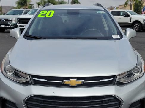 Used 2020 Chevrolet Trax LT w/ LT Convenience Package FWD image 29